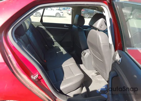 2006 Volkswagen Jetta Tdi from USA, damaged, VIN 3VWST71K96M637819